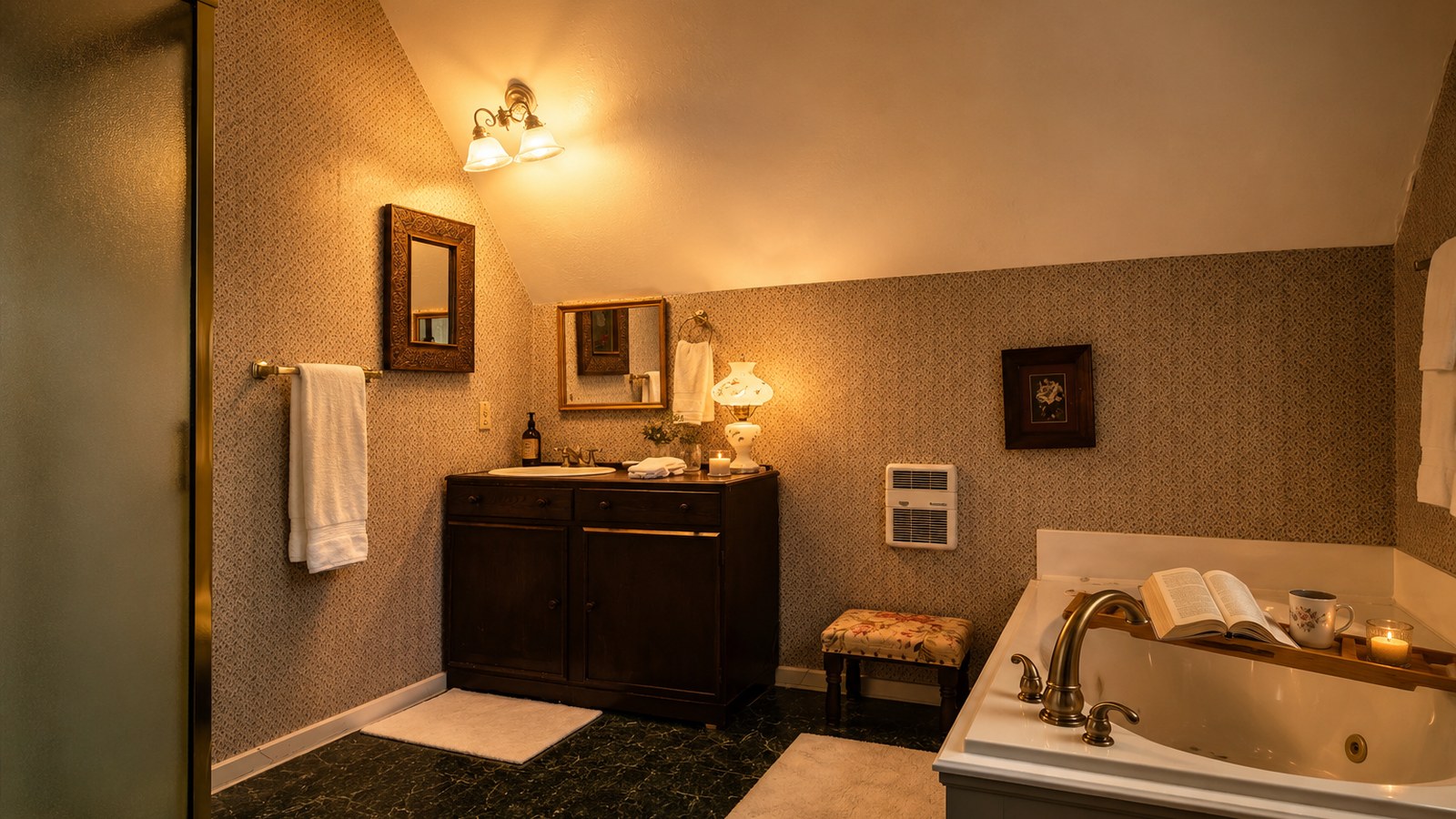 Private jetted tub in Bailey Inglish Suite at Four Winds in Bonham Texas